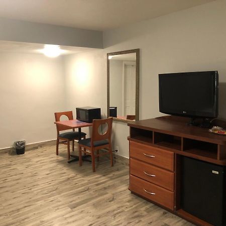 Bay Breeze Inn Bradenton Downtown المظهر الخارجي الصورة